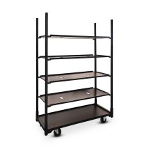 Carro danés negro presentación muebles flores y plantas